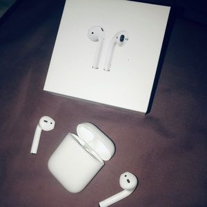 🥀 New Apple AirPods